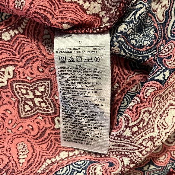 Gap paisley blouse ✨EUC✨ - Picture 5 of 6